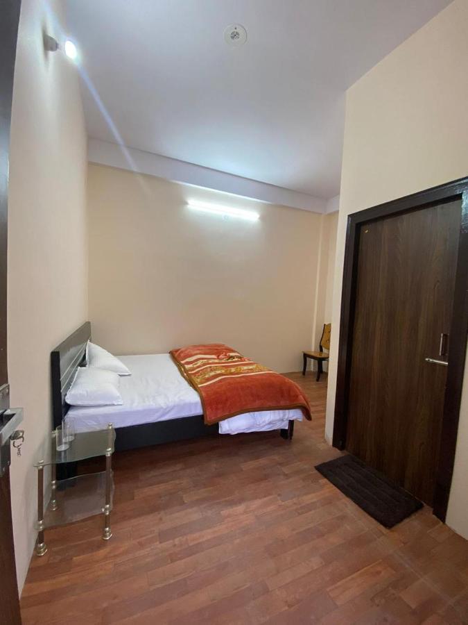 Chirag Homestay Kainchi Nainital Exterior foto